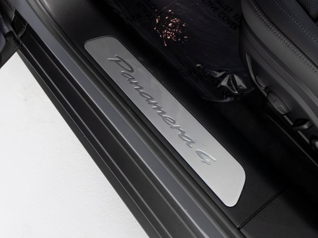 New 2026 Porsche Panamera 4 AWD/4WD image 20