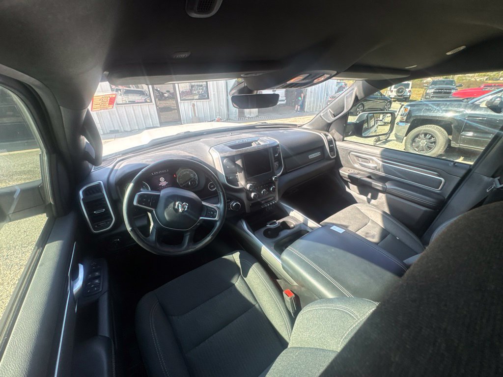 Used 2020 RAM 1500 Big Horn AWD/4WD image 12