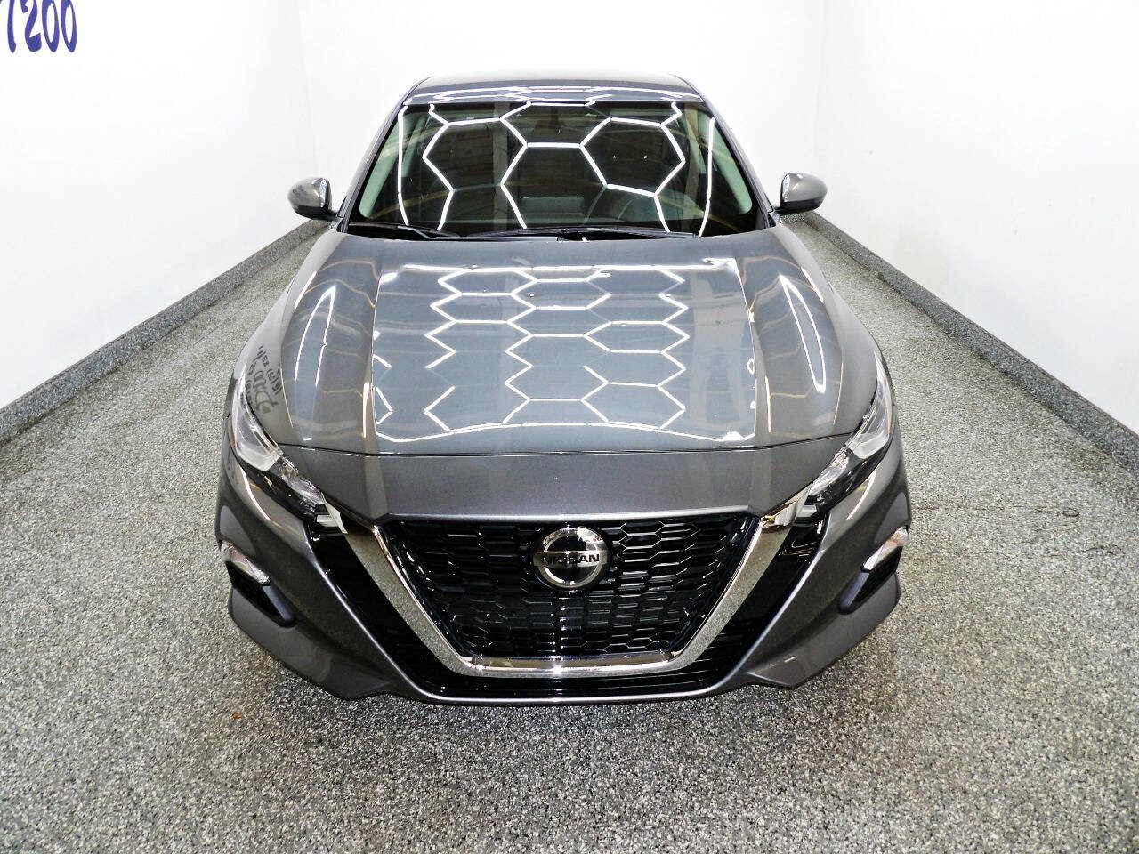 Used 2020 Nissan Altima 2.5 S image 2