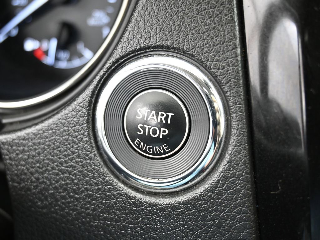 Used 2022 Nissan Rogue Sport SL image 21