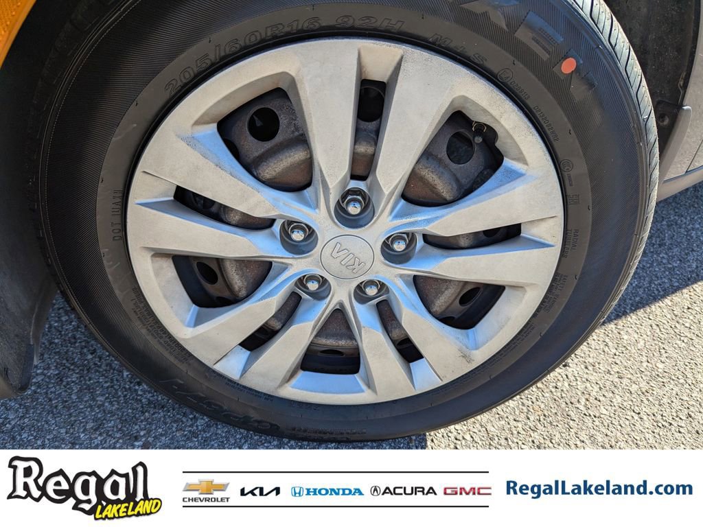 Used 2020 Kia Soul LX image 28