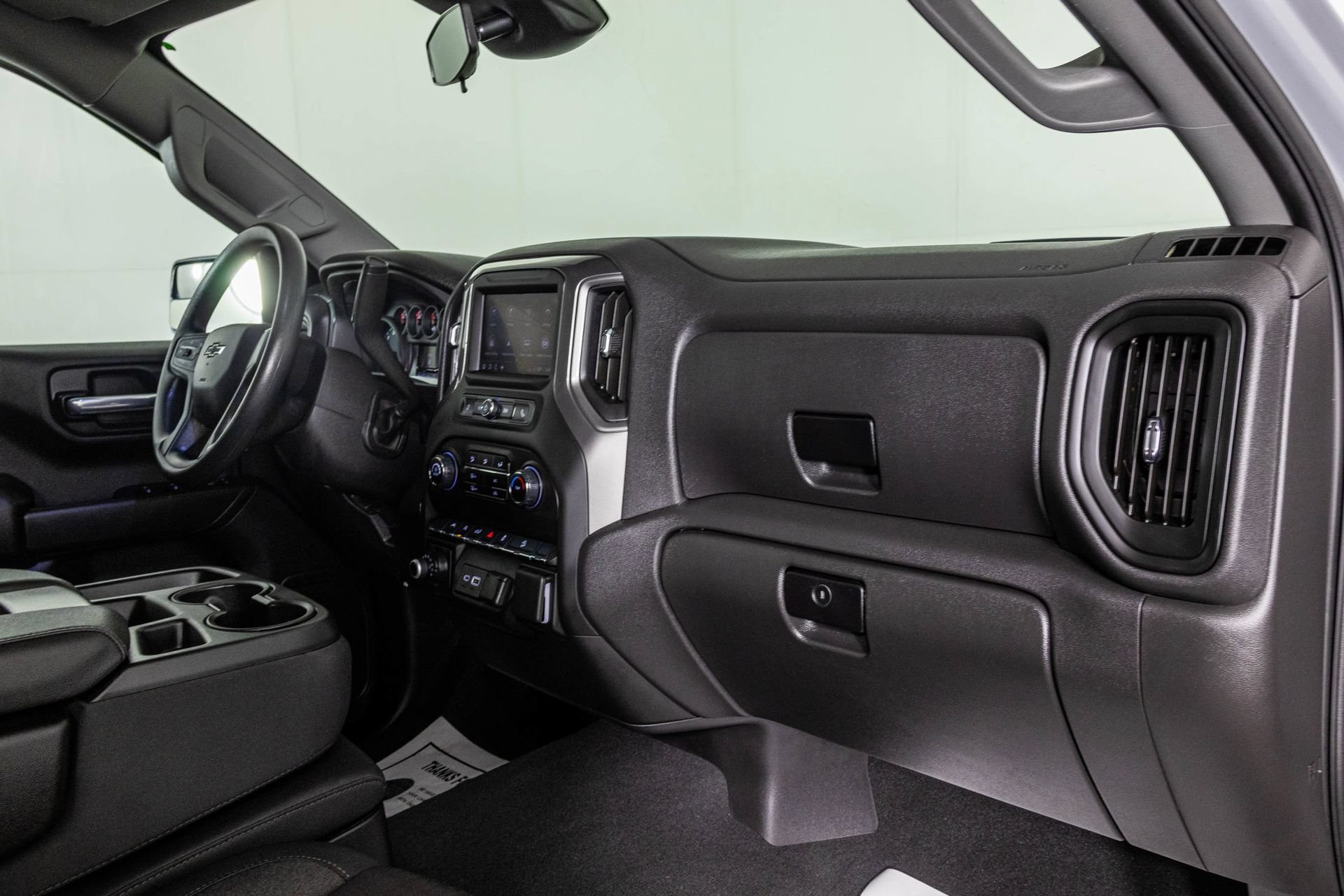 Used 2025 Chevrolet Silverado 1500 Custom Trail Boss AWD/4WD image 45