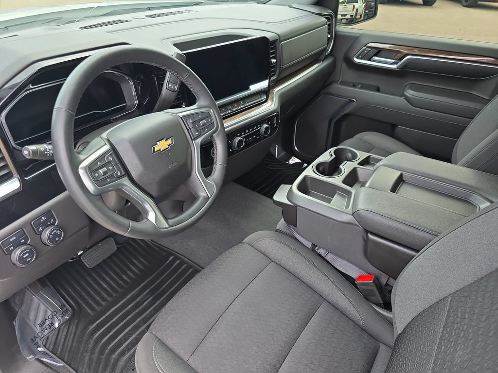 Used 2023 Chevrolet Silverado 1500 LT AWD/4WD image 15
