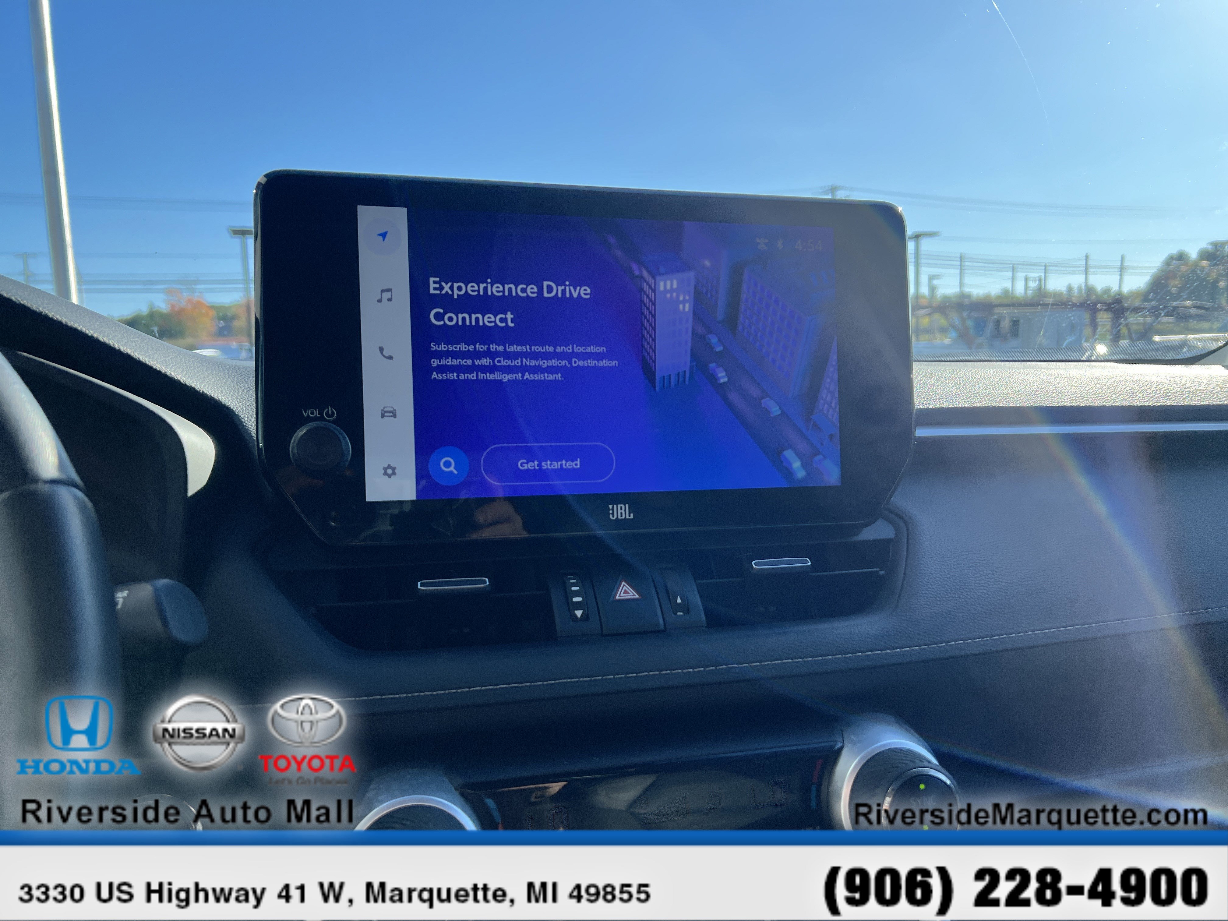 Used 2023 Toyota RAV4 Limited image 17