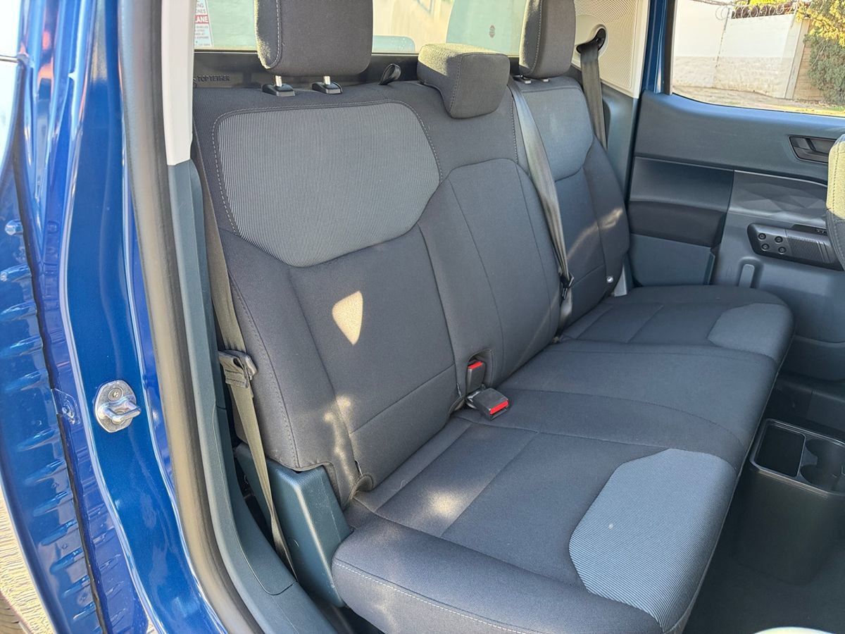 Used 2024 Ford Maverick XL image 19