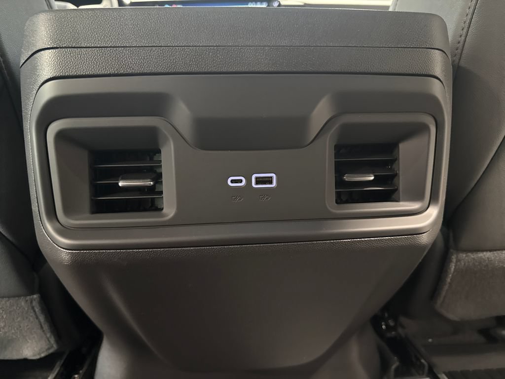 New 2026 Chevrolet Silverado 1500 LT Trail Boss w/ LT Trail Boss Premium Package AWD/4WD image 44