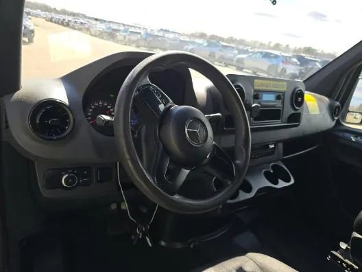 Used 2019 Mercedes-Benz Sprinter 170 image 8