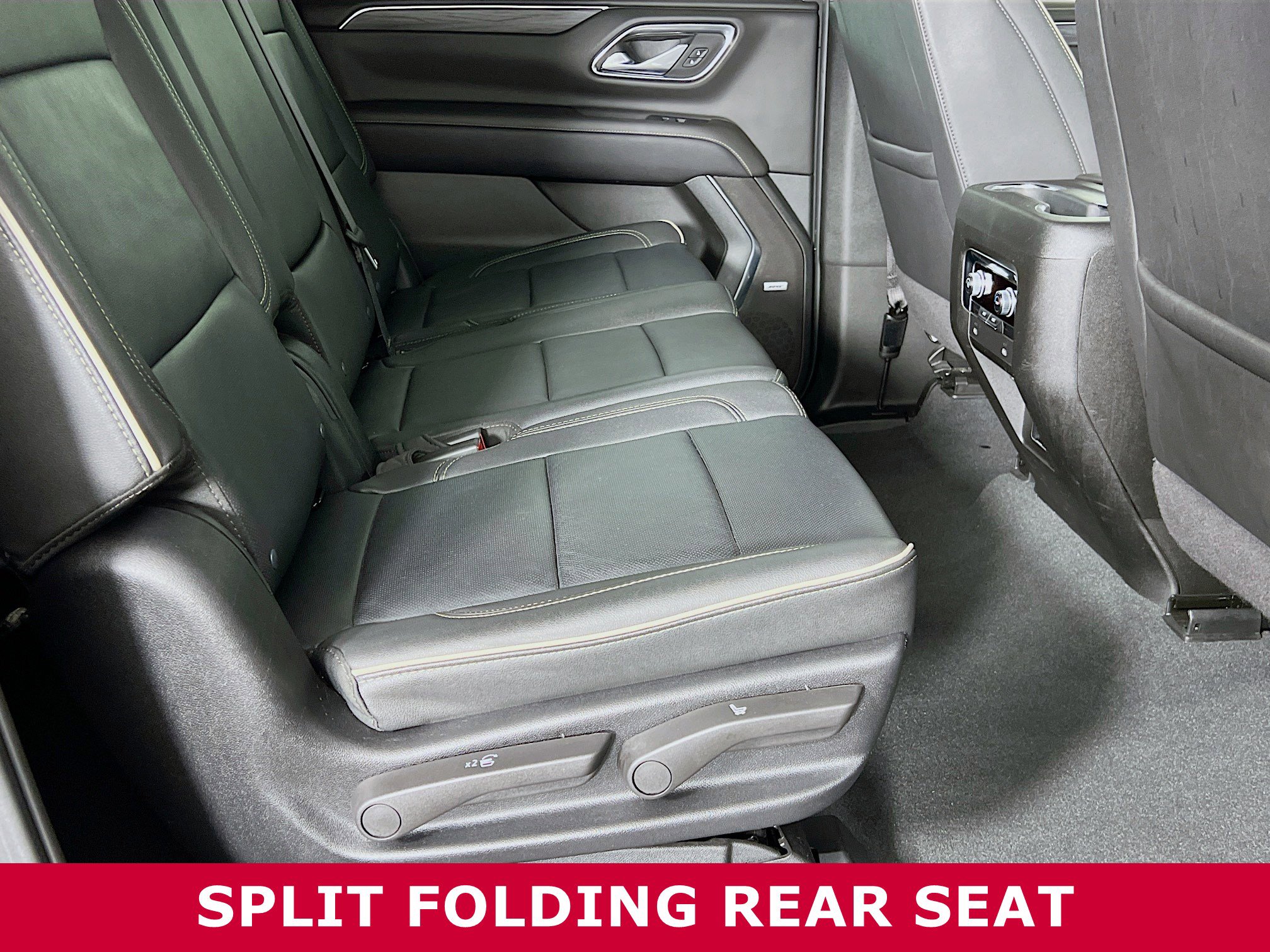 Used 2024 GMC Yukon XL SLT image 24