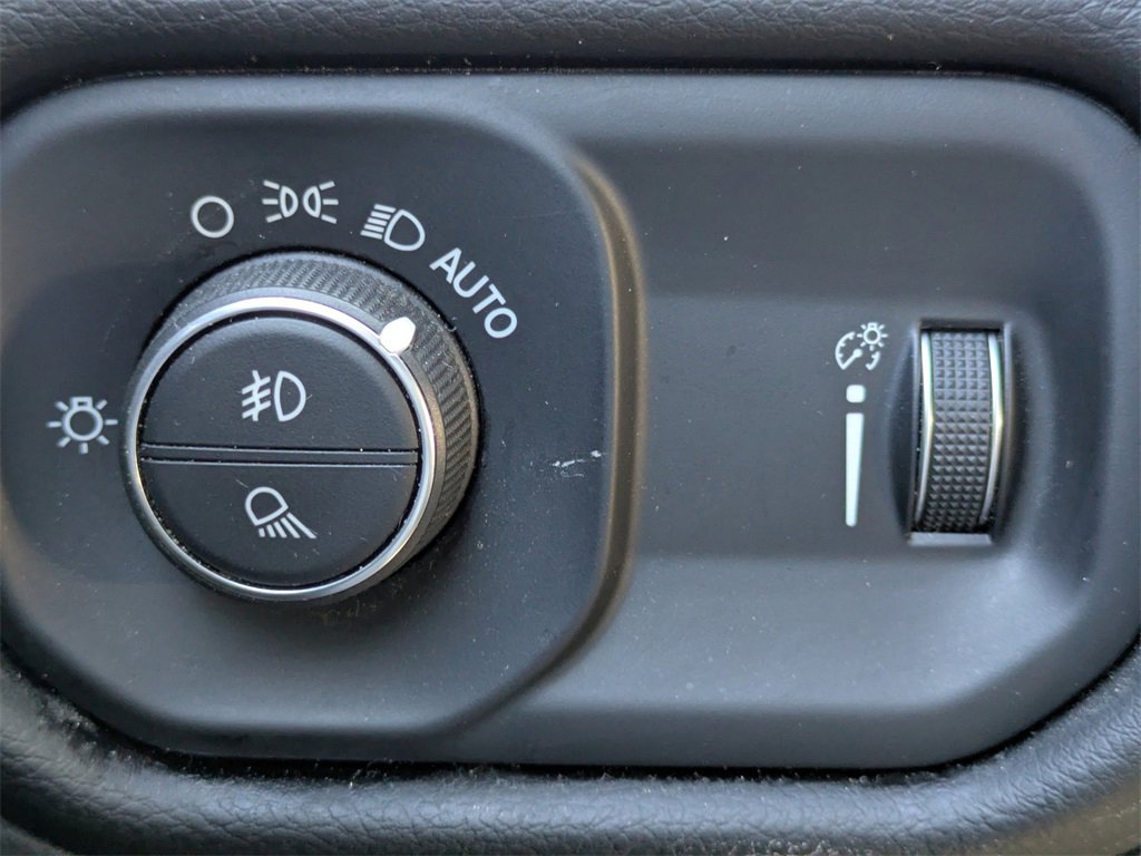 Used 2024 RAM 2500 Big Horn image 21