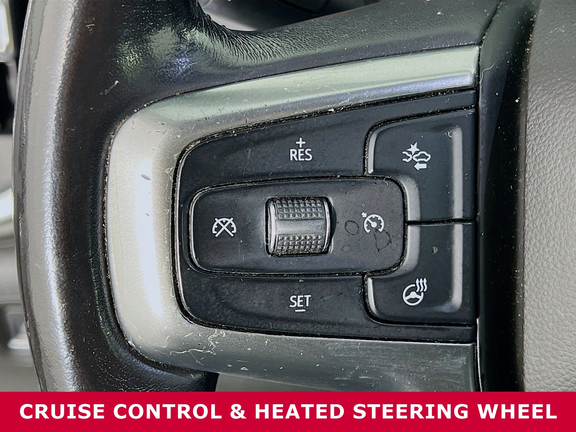 Used 2020 Chevrolet Silverado 2500 LTZ w/ LTZ Premium Package image 15