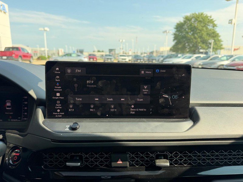 Used 2025 Honda Accord Touring image 14