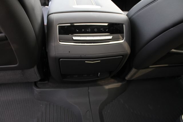 Used 2025 Cadillac Escalade ESV Sport w/ Touring Package AWD/4WD image 29