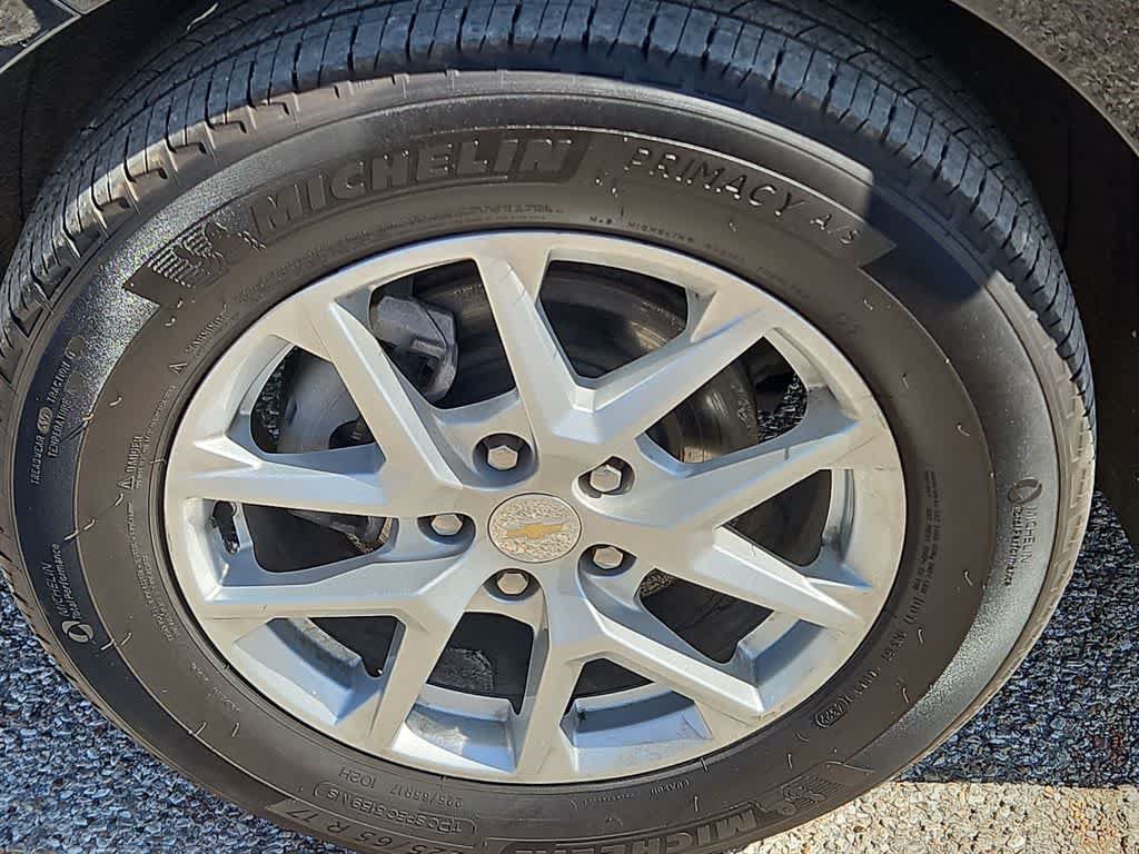 Used 2023 Chevrolet Equinox LT FWD image 13