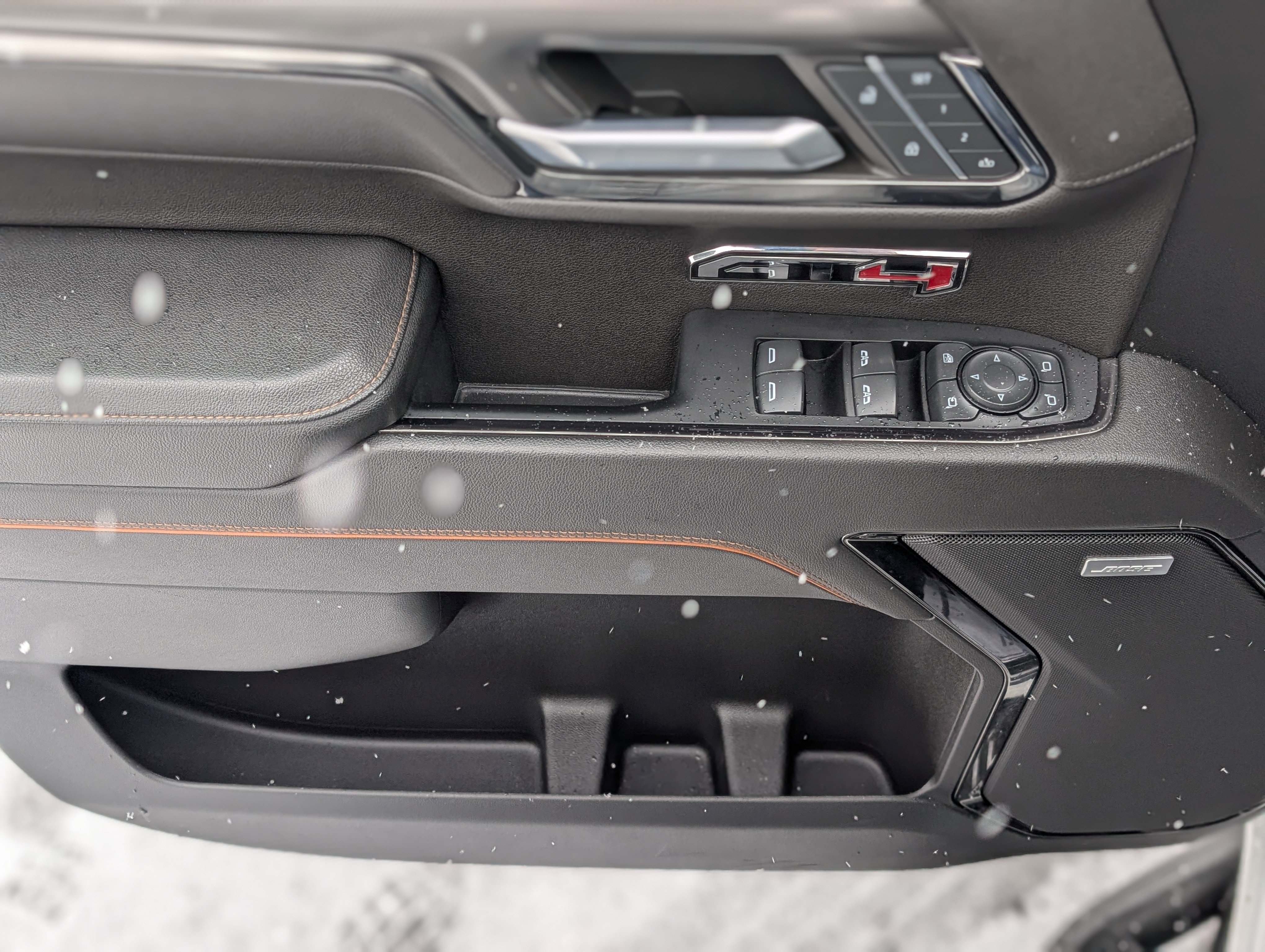 Used 2022 GMC Sierra 1500 AT4 w/ AT4 Preferred Package image 29