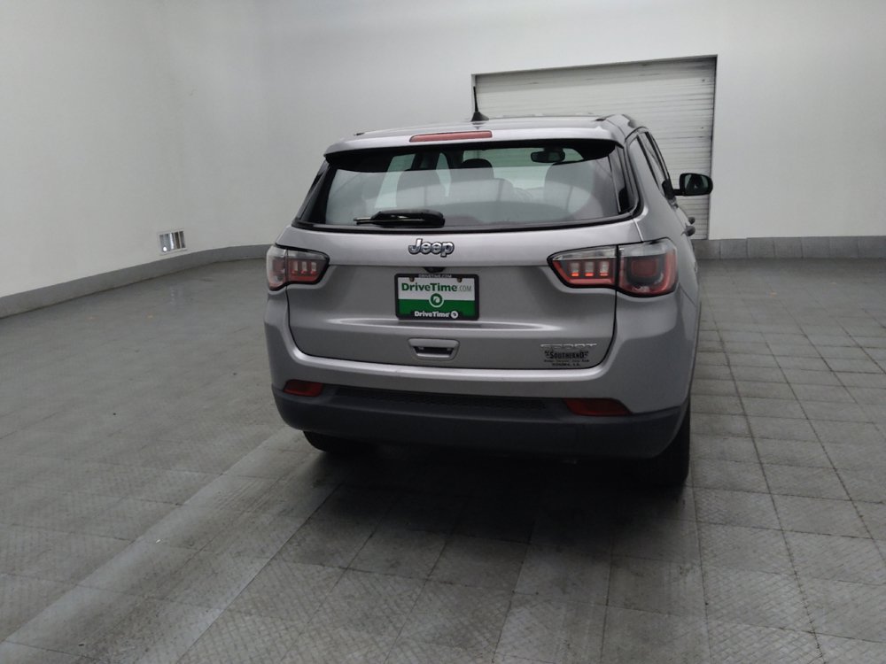 Used 2019 Jeep Compass Sport FWD image 7