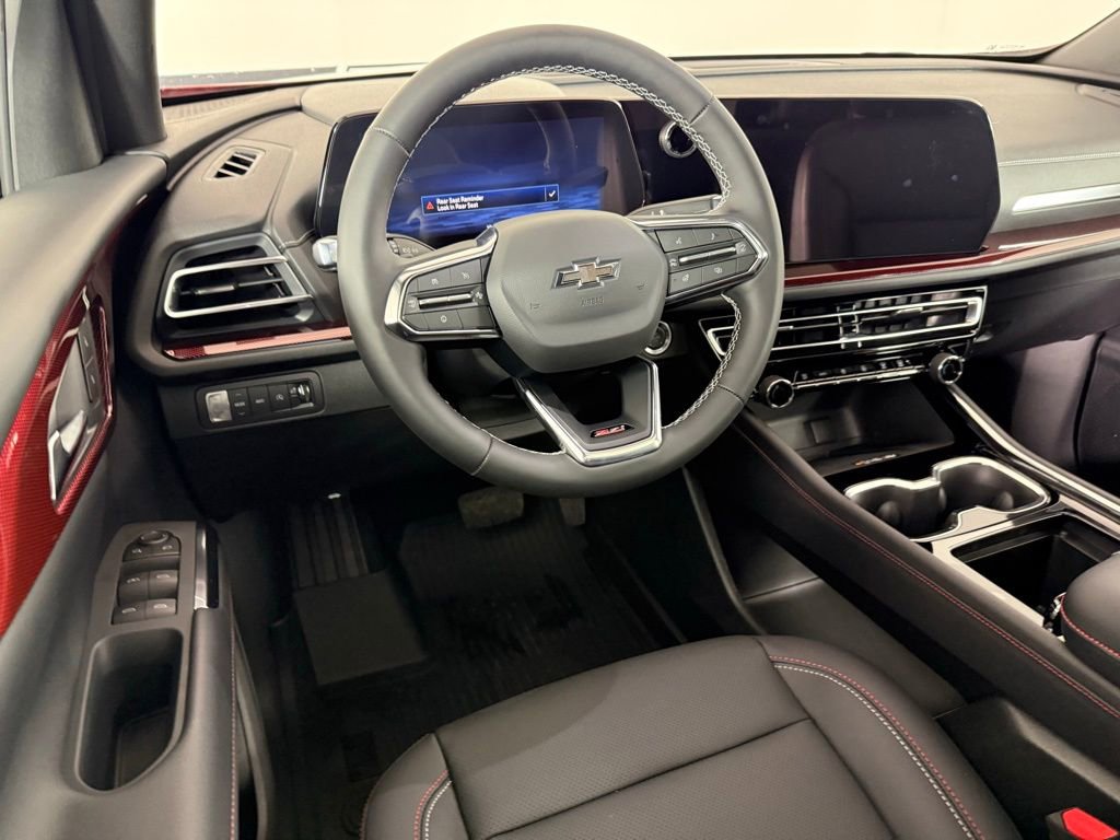 New 2026 Chevrolet Traverse Z71 w/ Driver Confidence Package image 18