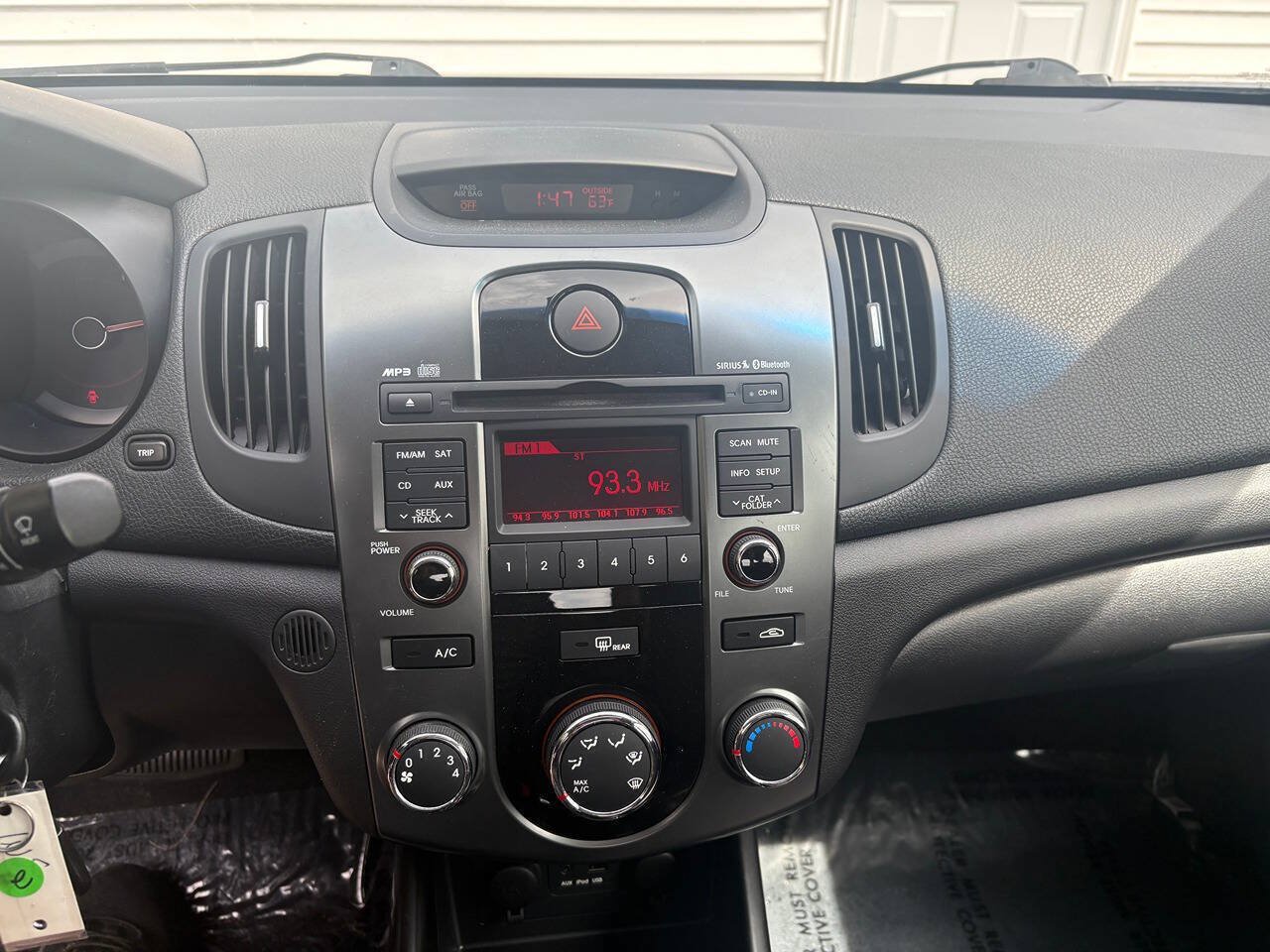 Used 2013 Kia Forte EX w/ Premium Pkg FWD image 17