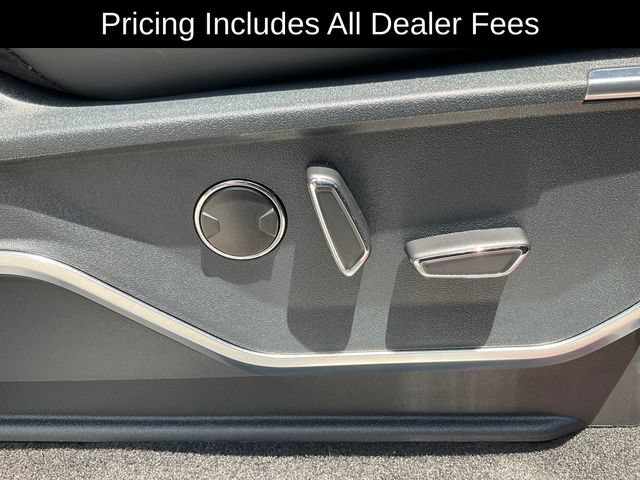 Used 2025 Ford F150 Raptor AWD/4WD image 21