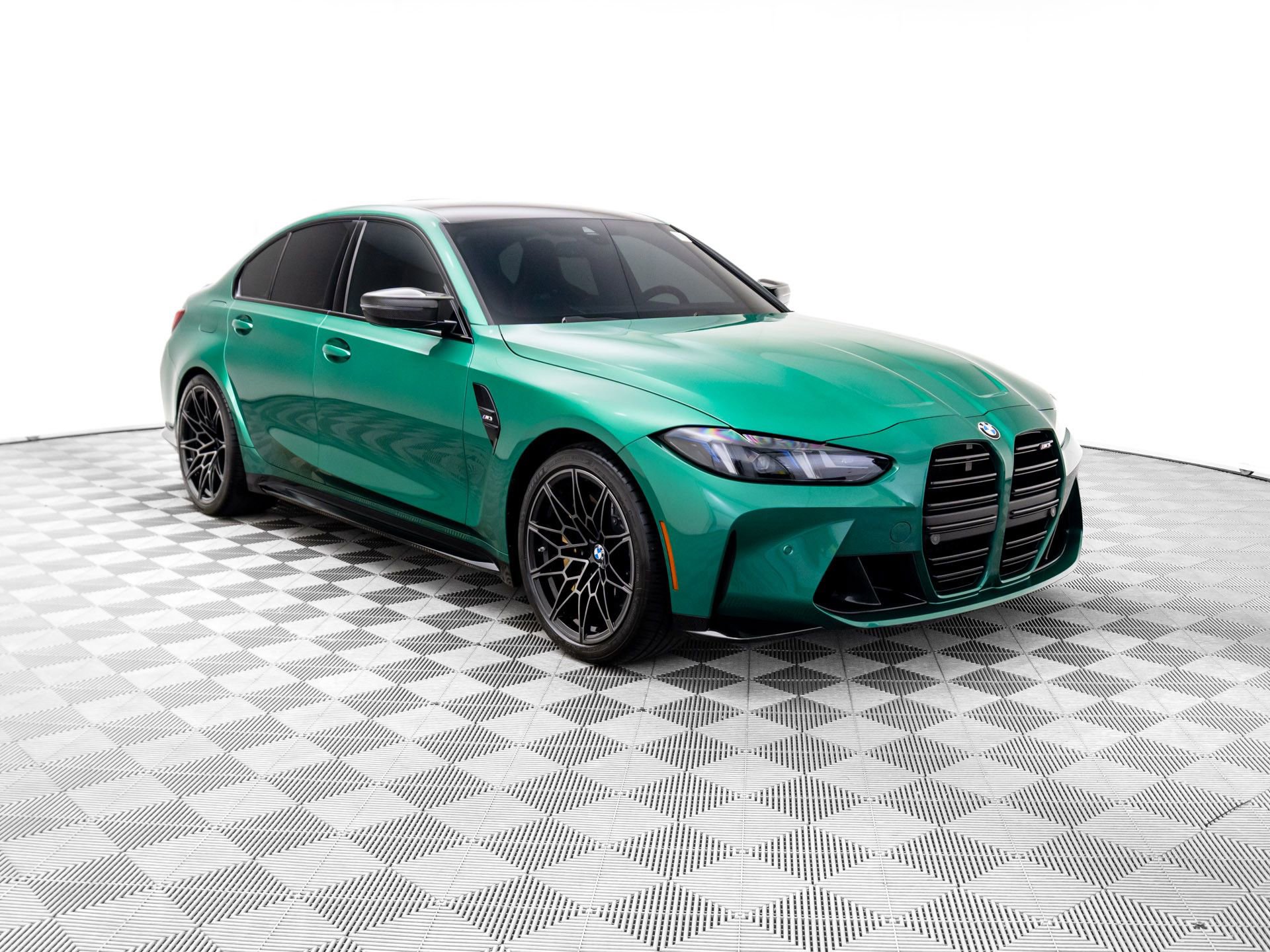 Used 2025 BMW M3 w/ Carbon Package RWD image 9