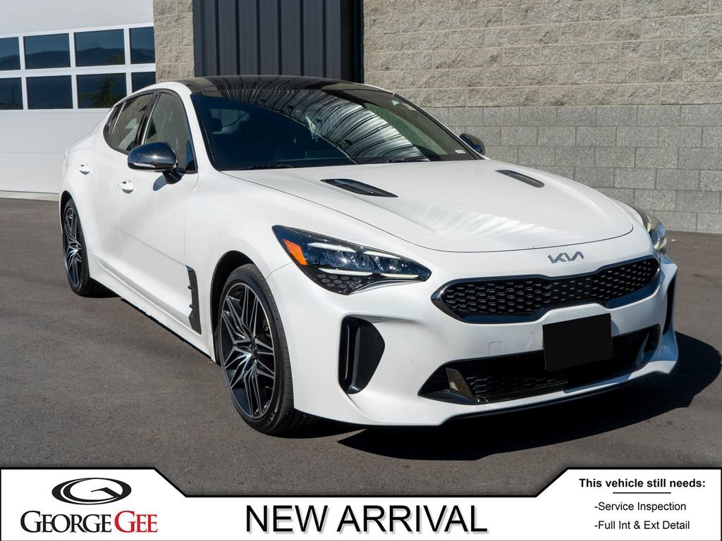 Used 2022 Kia Stinger GT1 AWD/4WD image 1