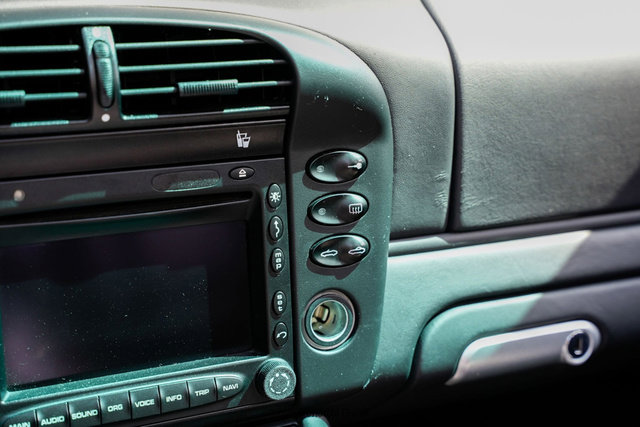 Used 2005 Porsche 911 Turbo S image 45