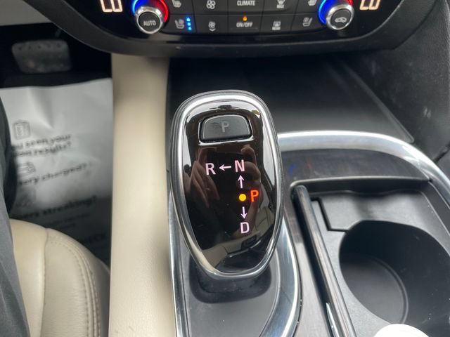 Used 2019 Buick Enclave Premium AWD/4WD image 15
