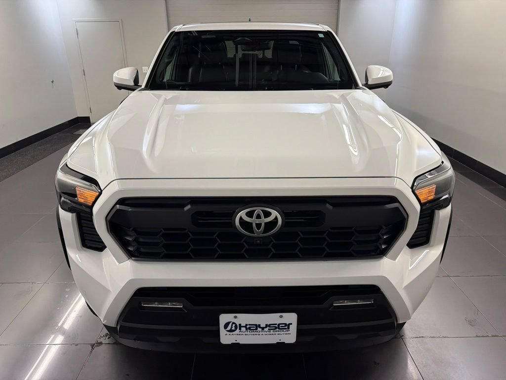 Used 2024 Toyota Tacoma TRD Off-Road w/ TRD Off Road Premium Package AWD/4WD image 2