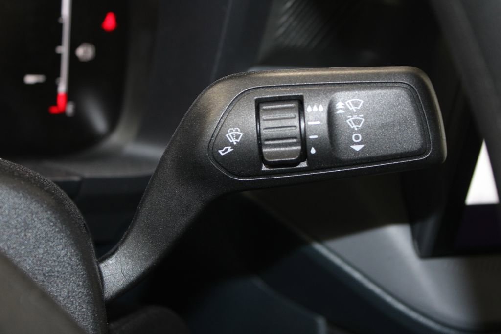 New 2026 Ford Maverick XL w/ 4K Tow Package image 36