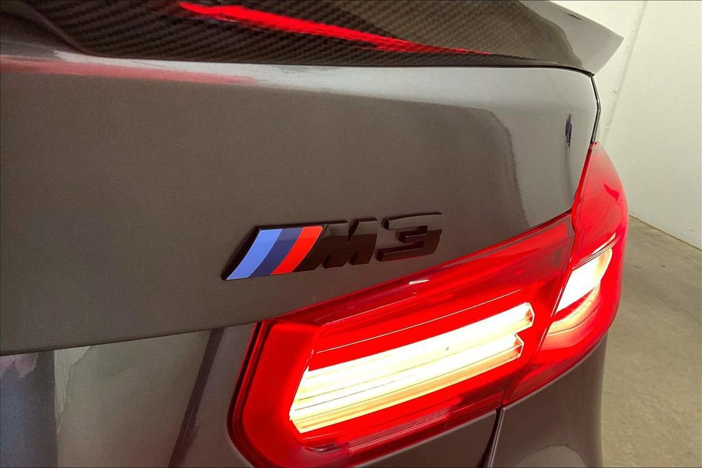 Used 2018 BMW M3 image 24