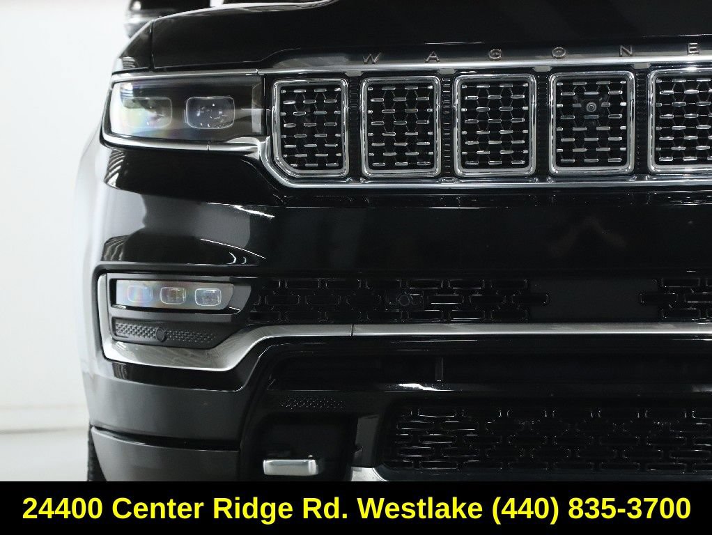 Used 2024 Jeep Grand Wagoneer Series III w/ HD Trailer Tow Package AWD/4WD image 7