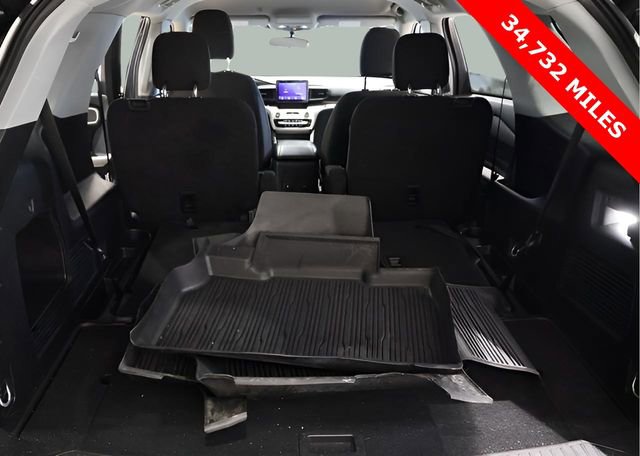 Used 2023 Ford Explorer XLT image 13