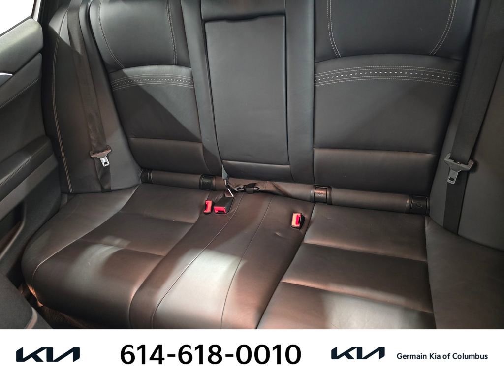 Used 2016 BMW 550i xDrive Sedan image 17