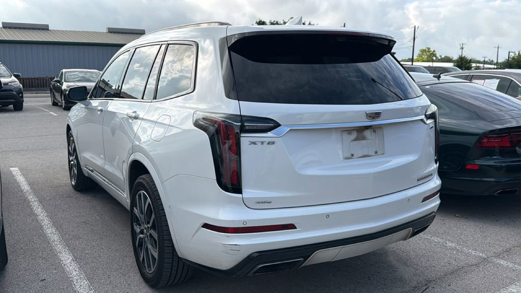Used 2023 Cadillac XT6 Sport w/ Platinum Package AWD/4WD image 6