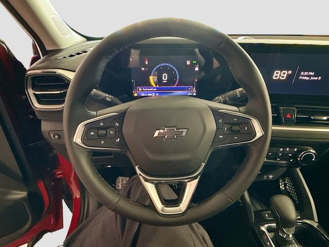 New 2026 Chevrolet TrailBlazer LT w/ Midnight Edition AWD/4WD image 12