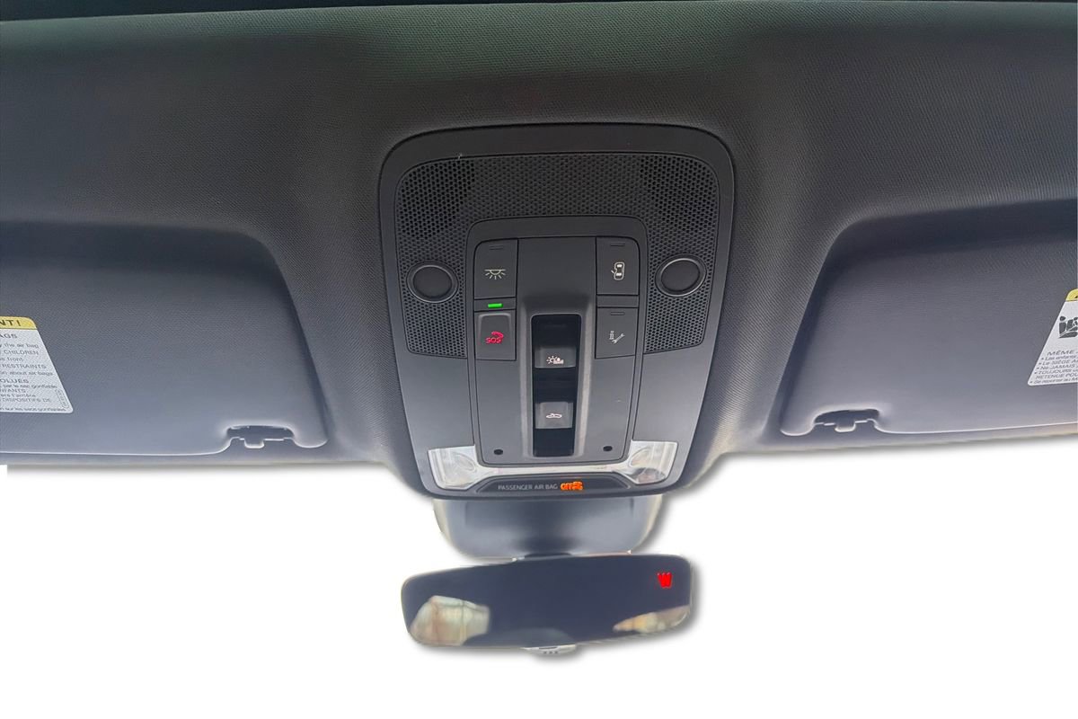 Used 2023 Audi Q3 2.0T Premium image 16