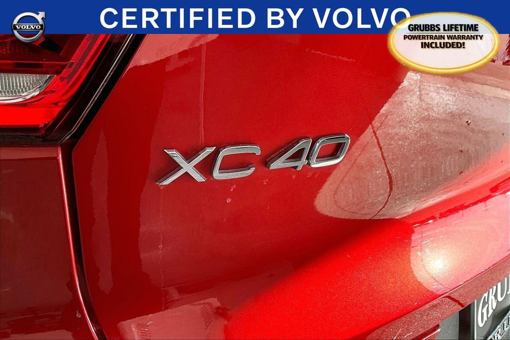 Certified 2023 Volvo XC40 B5 Ultimate w/ Protection Package Premier image 42