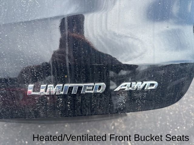 Used 2018 Toyota Highlander Limited image 25