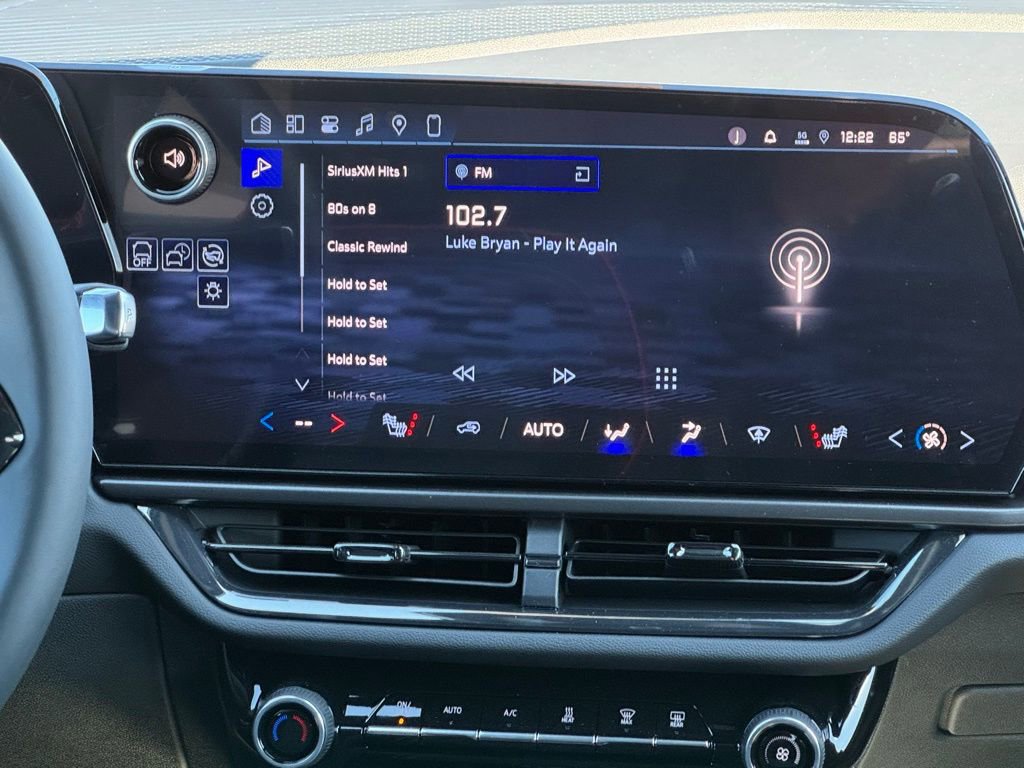 New 2026 Chevrolet Equinox EV RS image 28