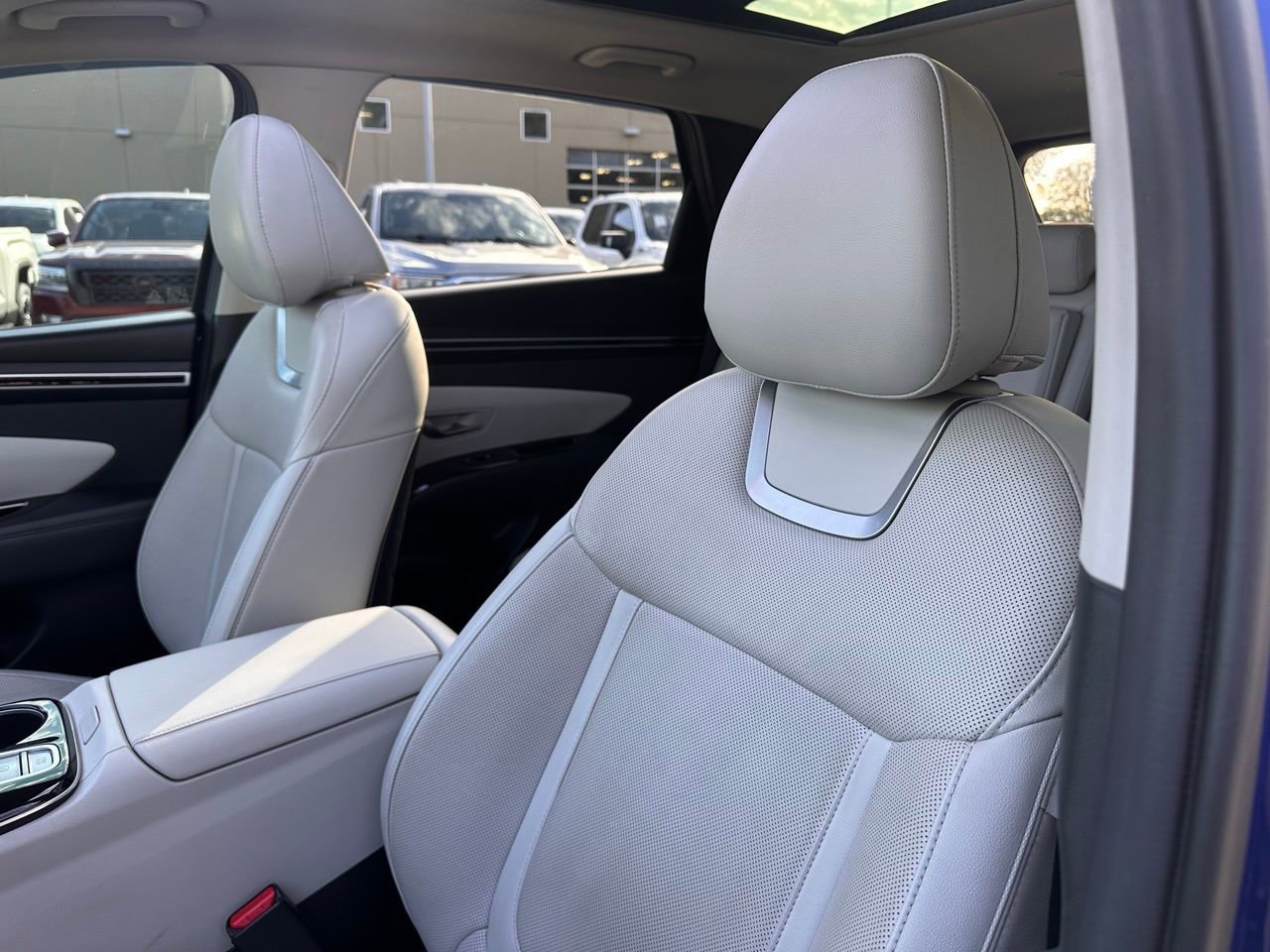 Used 2023 Hyundai Tucson Limited w/ Cargo Package image 21