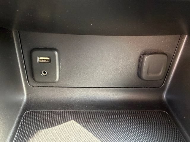Used 2018 Chevrolet Colorado W/T RWD image 21