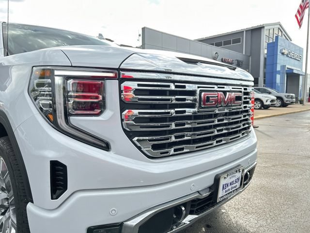 Used 2026 GMC Sierra 1500 Denali AWD/4WD image 4