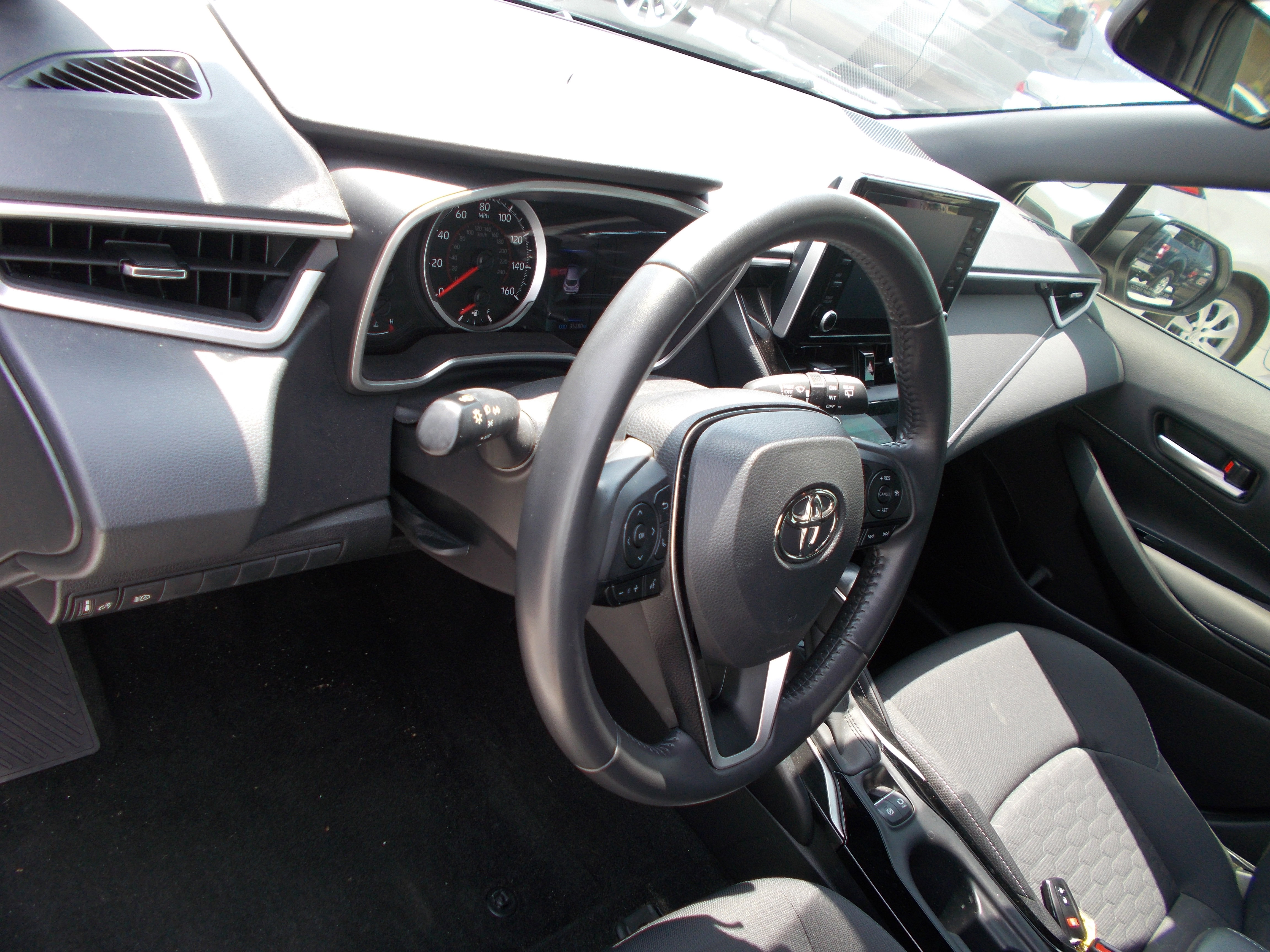 Used 2022 Toyota Corolla SE FWD image 10