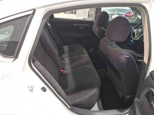 Used 2013 Nissan Altima 2.5 S FWD image 18
