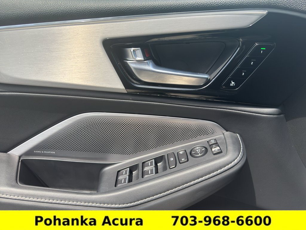 Certified 2025 Acura MDX SH-AWD w/ Technology Package image 23