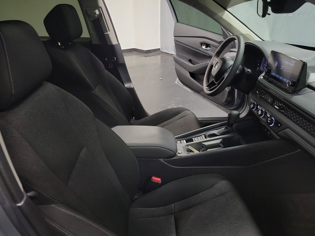 Used 2025 Honda Accord SE image 22