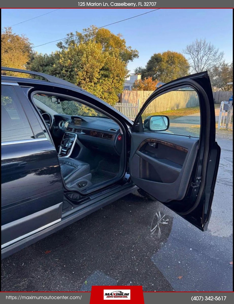 Used 2012 Volvo XC70 T6 image 11