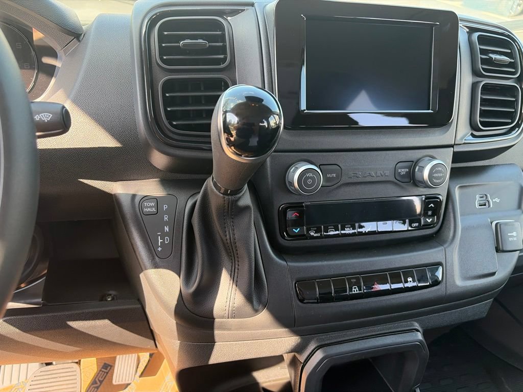 New 2026 RAM ProMaster 2500 w/ Convenience Group FWD image 28