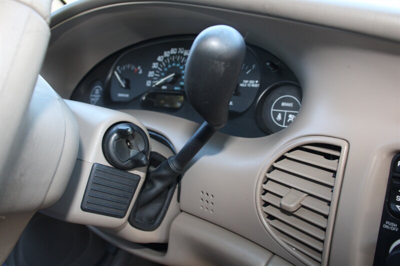 Used 2003 Buick Century Custom w/ Preferred Equipment Group 1SB FWD image 8
