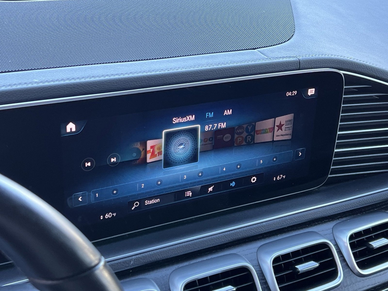 Certified 2023 Mercedes-Benz GLS 450 4MATIC image 16