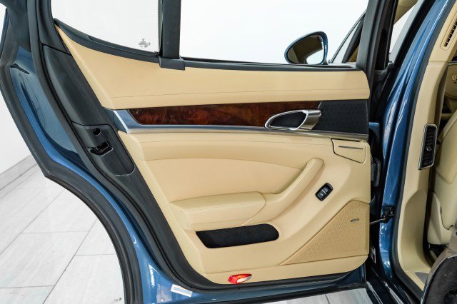 Used 2012 Porsche Panamera 4 image 45